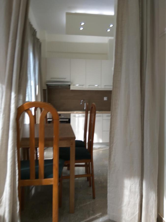 Nafpaktos Beach Luxury Suites エクステリア 写真