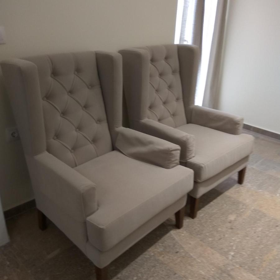 Nafpaktos Beach Luxury Suites エクステリア 写真